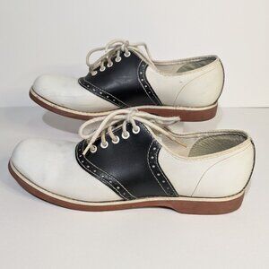 Vintage Authentic 50’s-60’s Women’s Black & White Leather Saddle Shoes Size 9